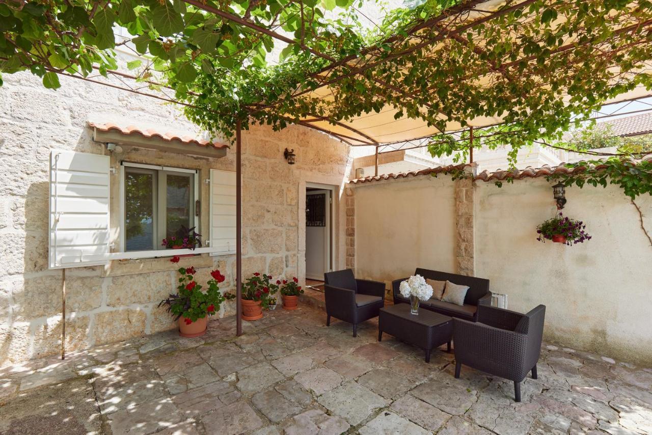 Konoba 224 Apartments Kotor Exterior photo