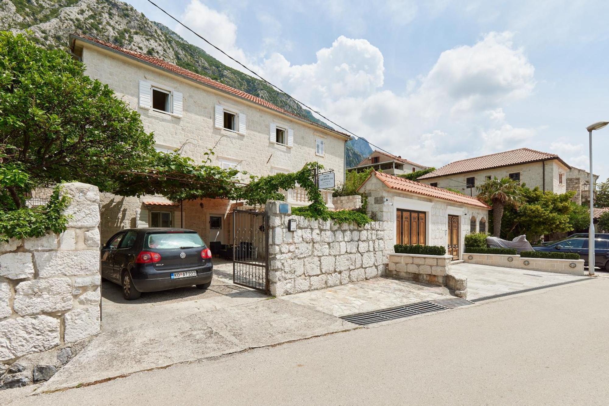 Konoba 224 Apartments Kotor Exterior photo